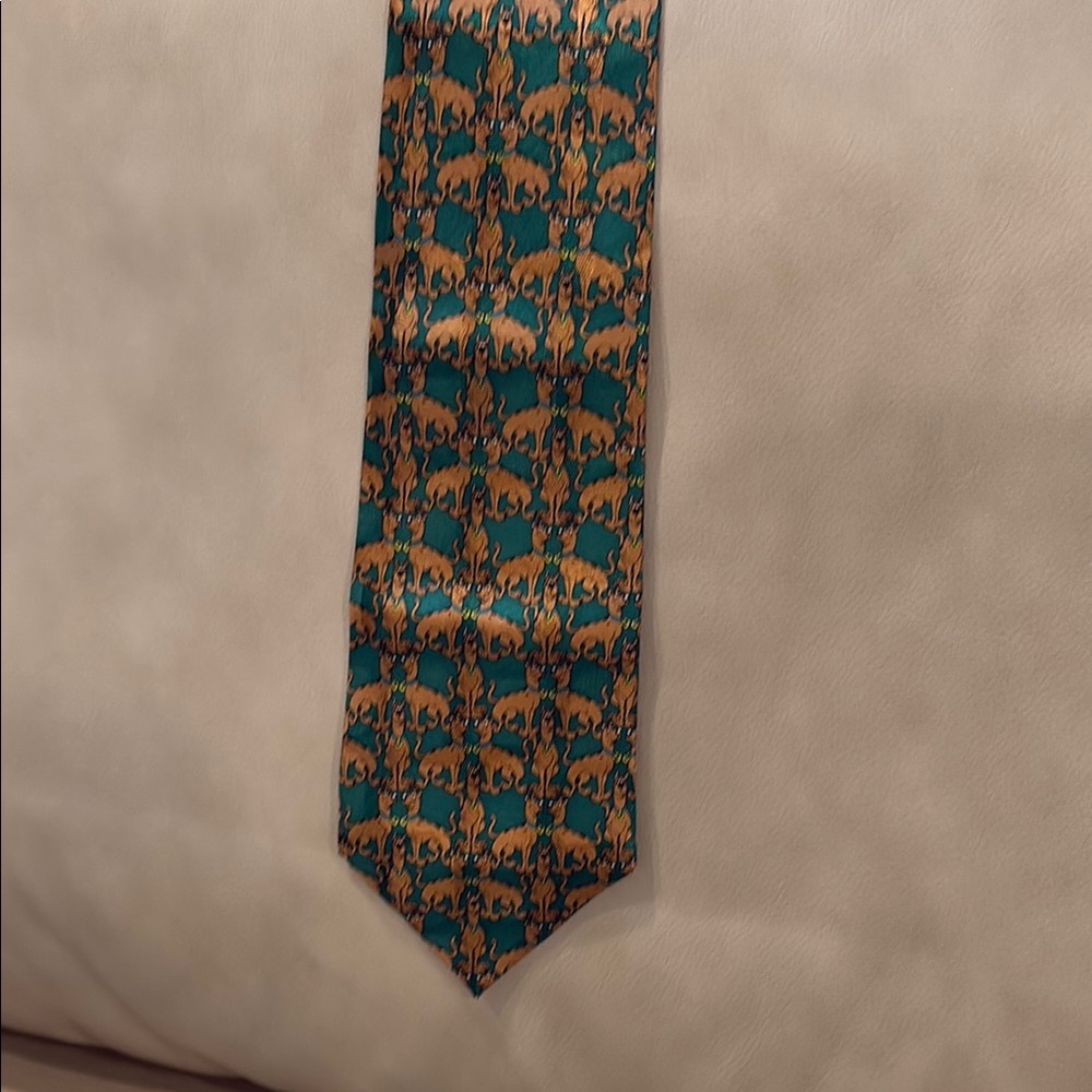 Warner Bros Green and Gold Tie Stylish Accessories